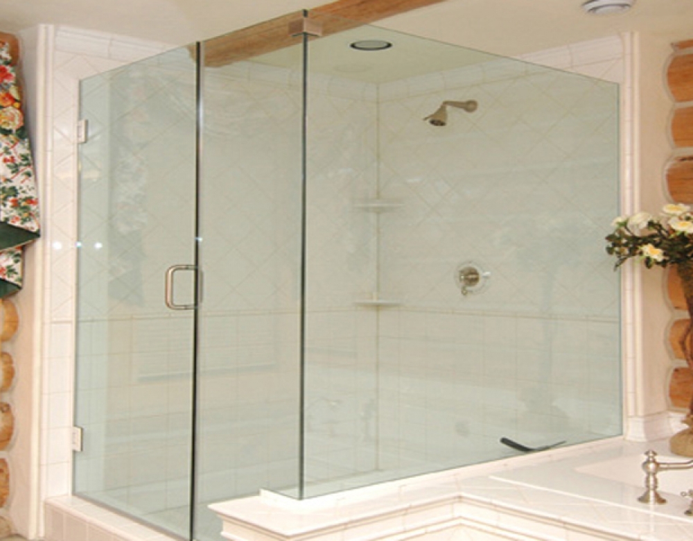 Lựa chọn chất liệu và kiểu dáng vách tắm kính phù hợp với không gian nhà Lựa chọn chất liệ...